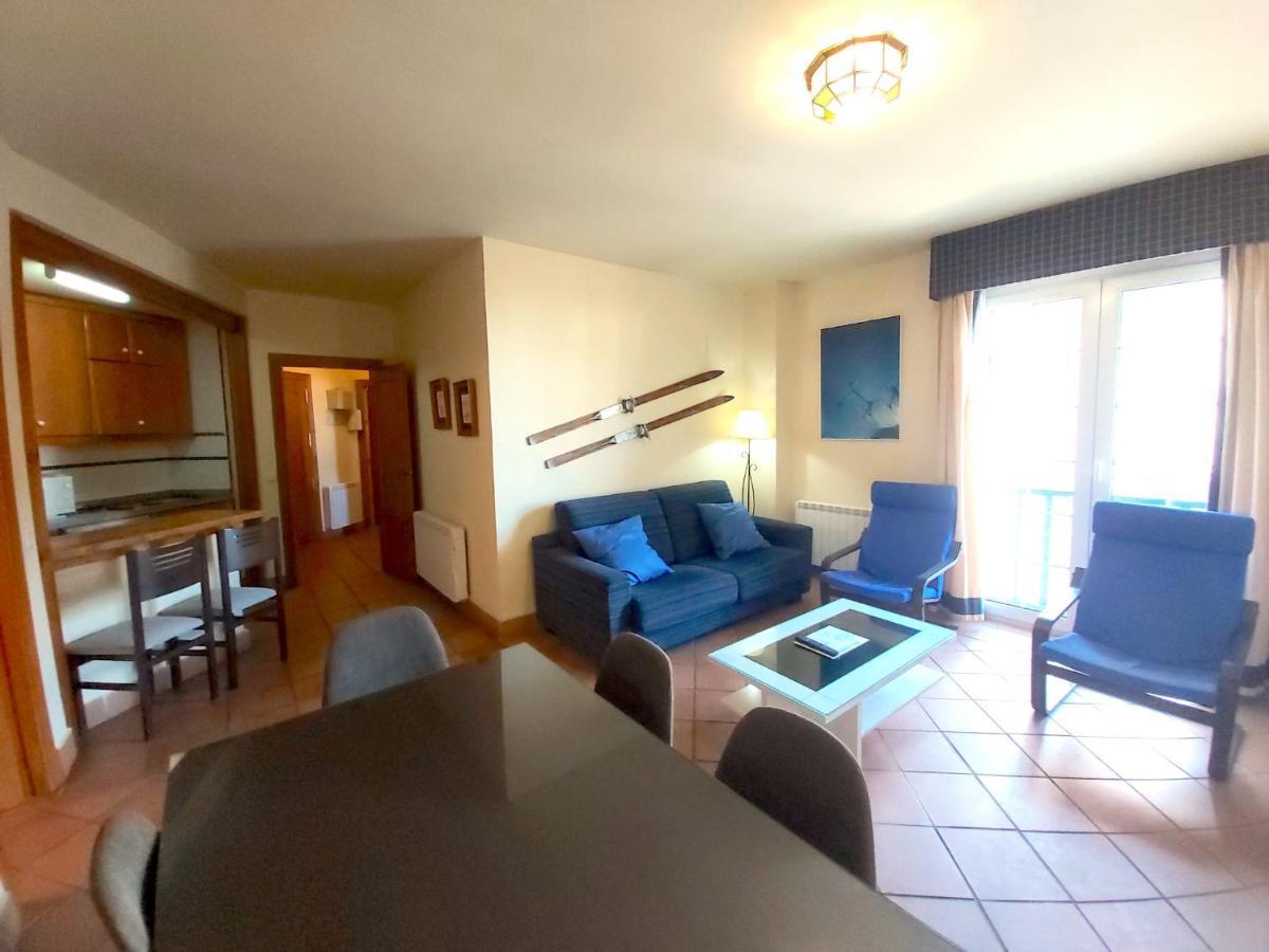 Apartmán Plaza Andalucia Edificio Enebro 4-6 Pax Sierra Nevada Exteriér fotografie